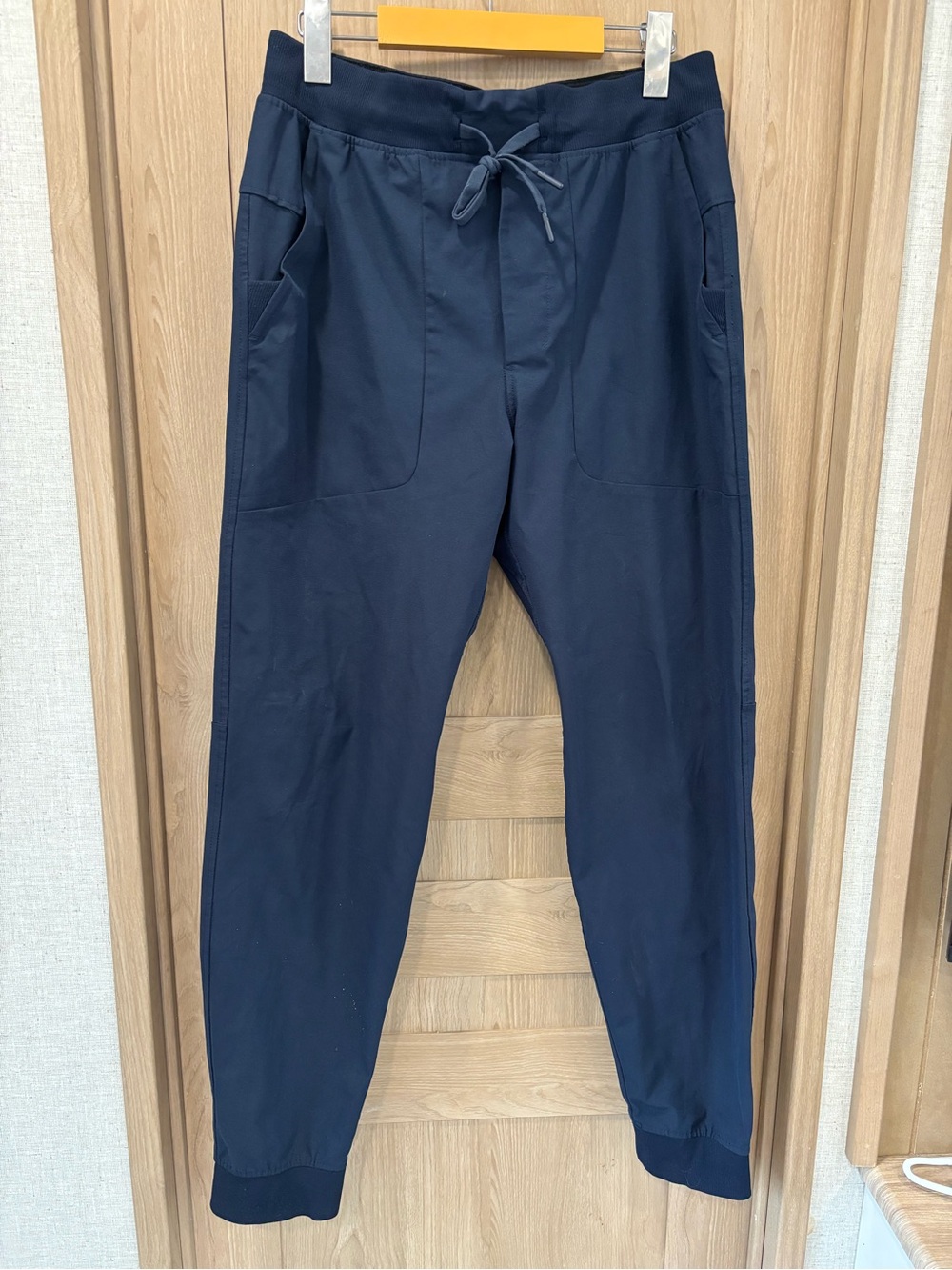 Lululemon Mens ABC Jogger Warpstreme M5AJLS Navy Pants Size M